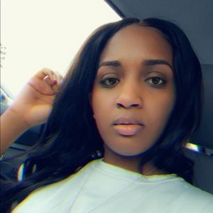 Meet your Posher, Leshaia